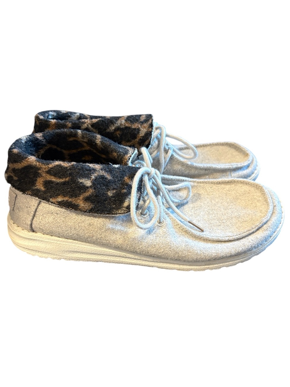 Hey Dude Britt Cream Cheetah Size 9 Shoes